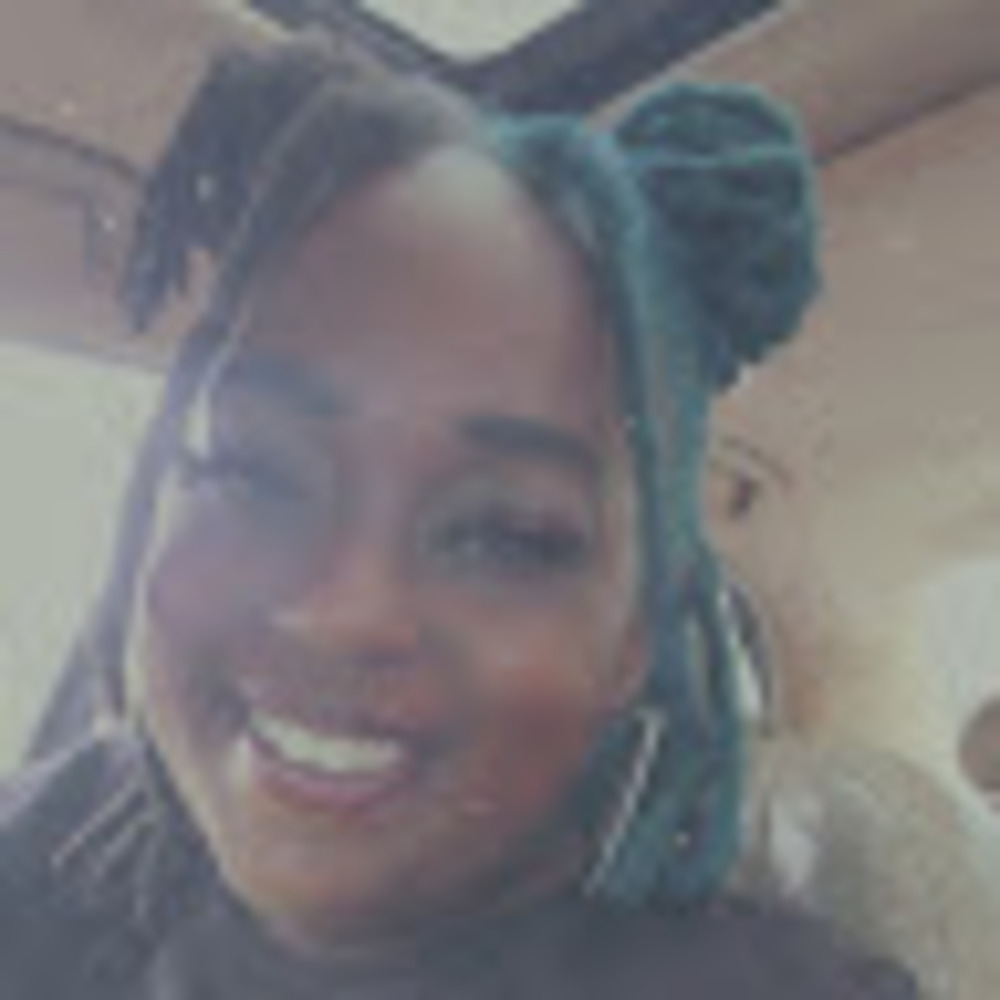 Meet your Posher, Rae